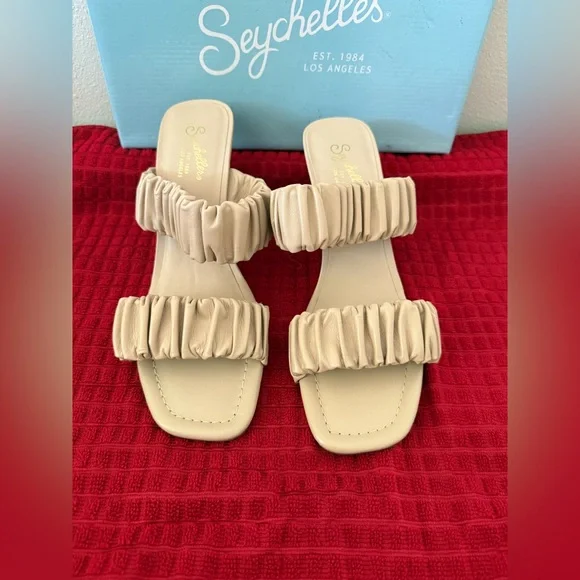 Seychelles Leeward heel in ivory leather size 8. - Picture 2 of 7